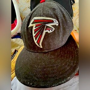 Atlanta Falcons vintage hat. NFL size 7